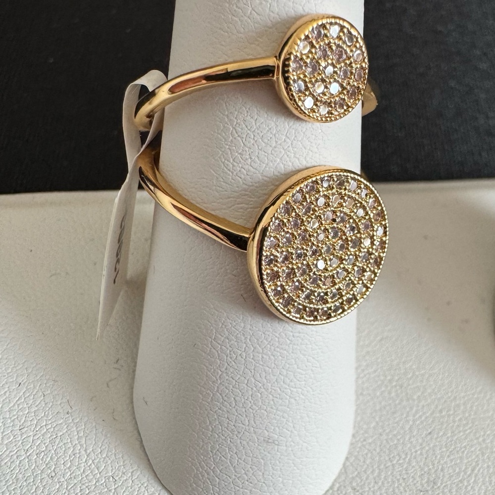 Park Lane Chic Gold-Tone Double Circle Crystal Ring. Great Pointer Finger Look!! - Picture 2 of 6